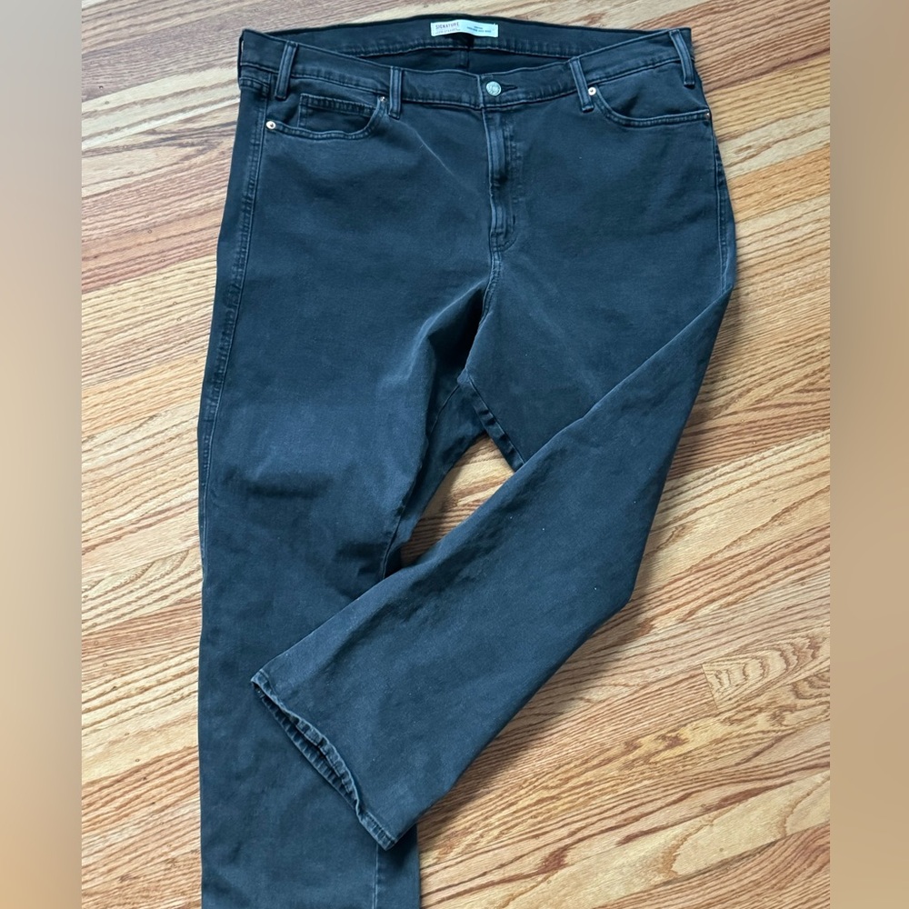 Levi’s Signature Heritage High Rise Kick Boot cut jeans,black,plus size, 20 W35